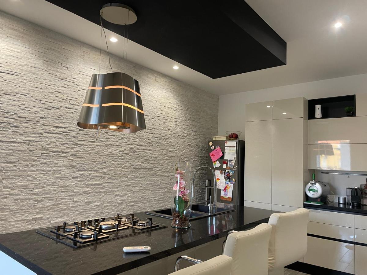 Syria Luxury Apartment Syracuse Exterior photo